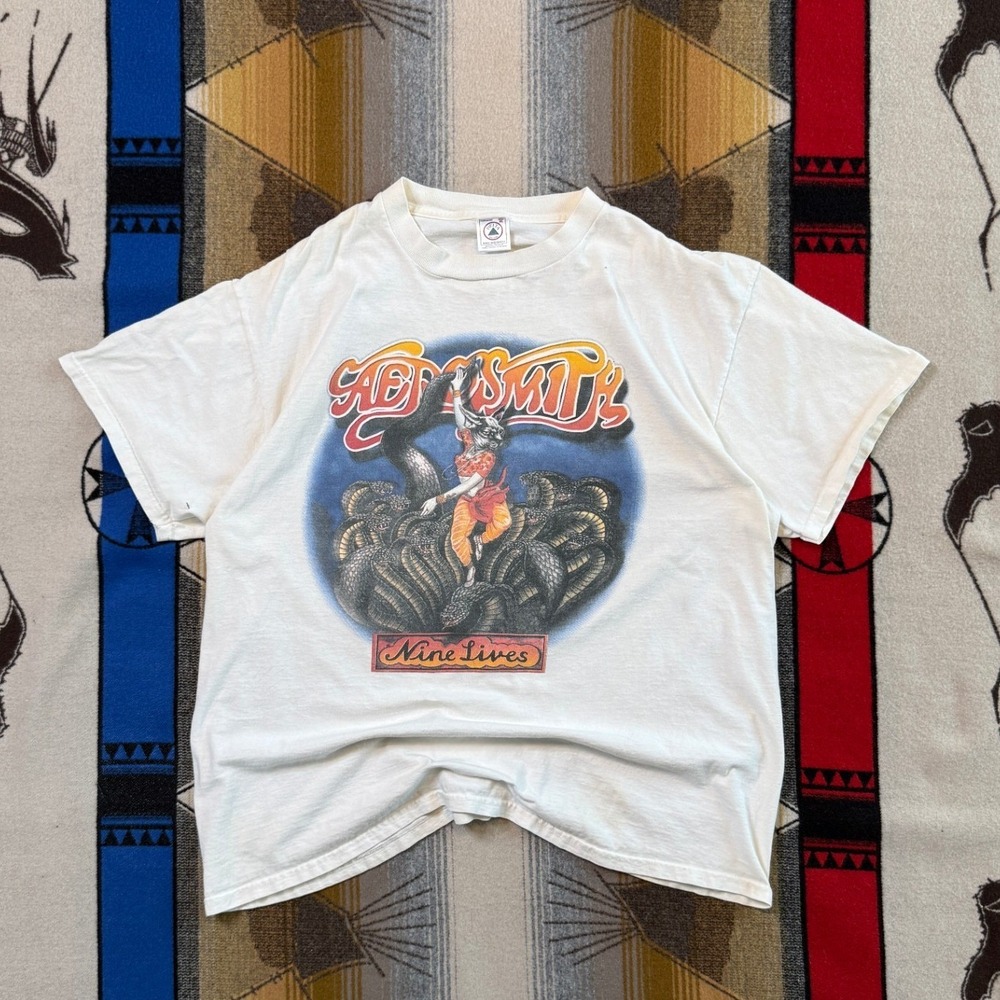 Vintage 1997 Aerosmith Nine Lives Tour Shirt Delta Pro Weight White XL Band Tee